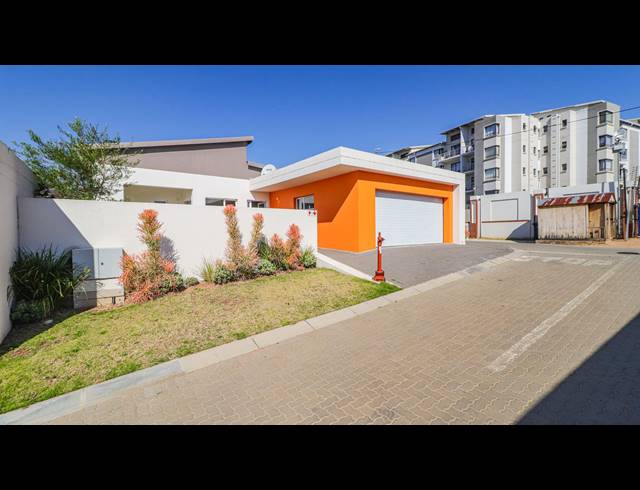 3 BEDROOM HOUSE FOR SALE IN BROADACRES